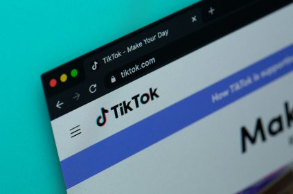Strona internetowa TikTok otwarta w przeglądarce